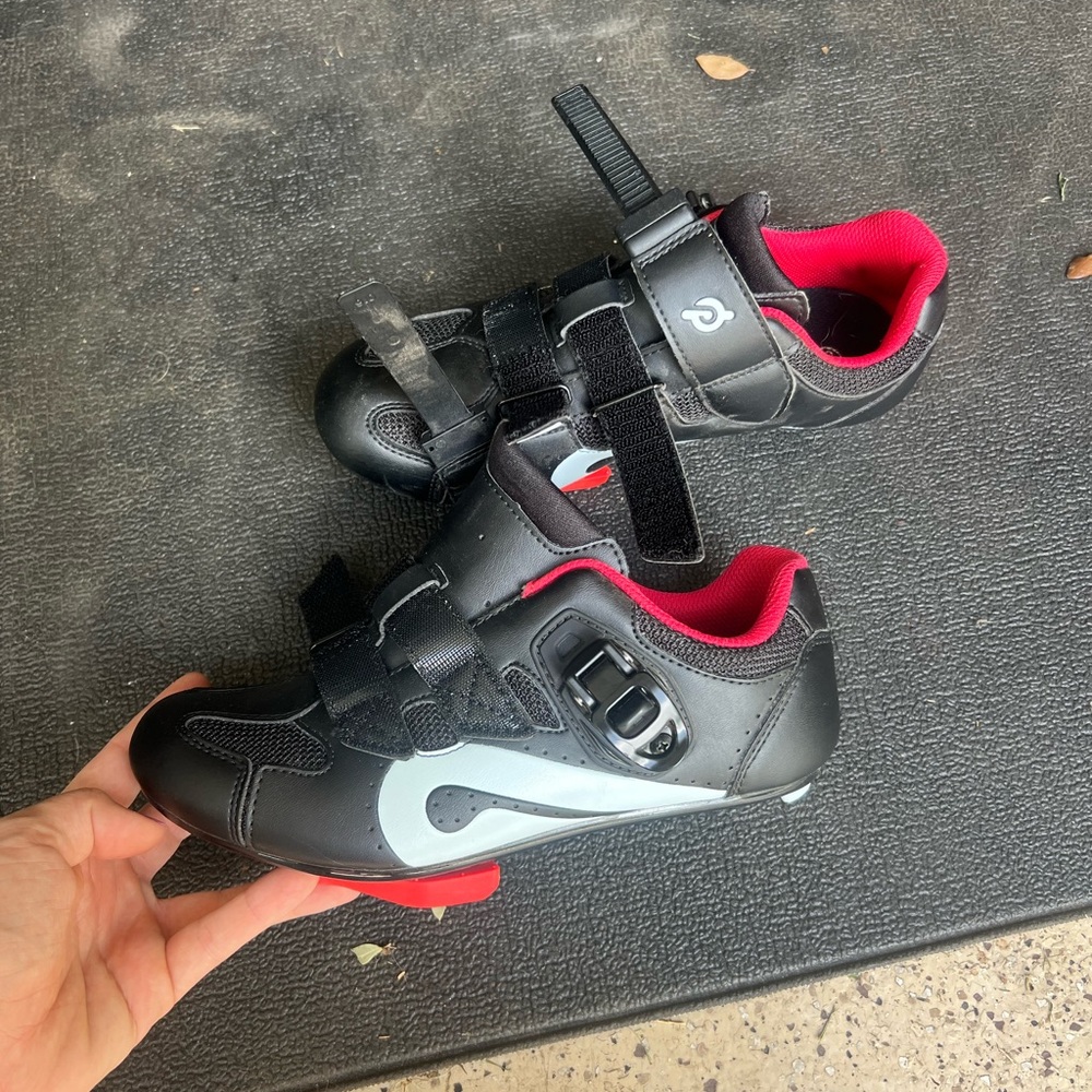 Women’s Peloton Cycling Shoes